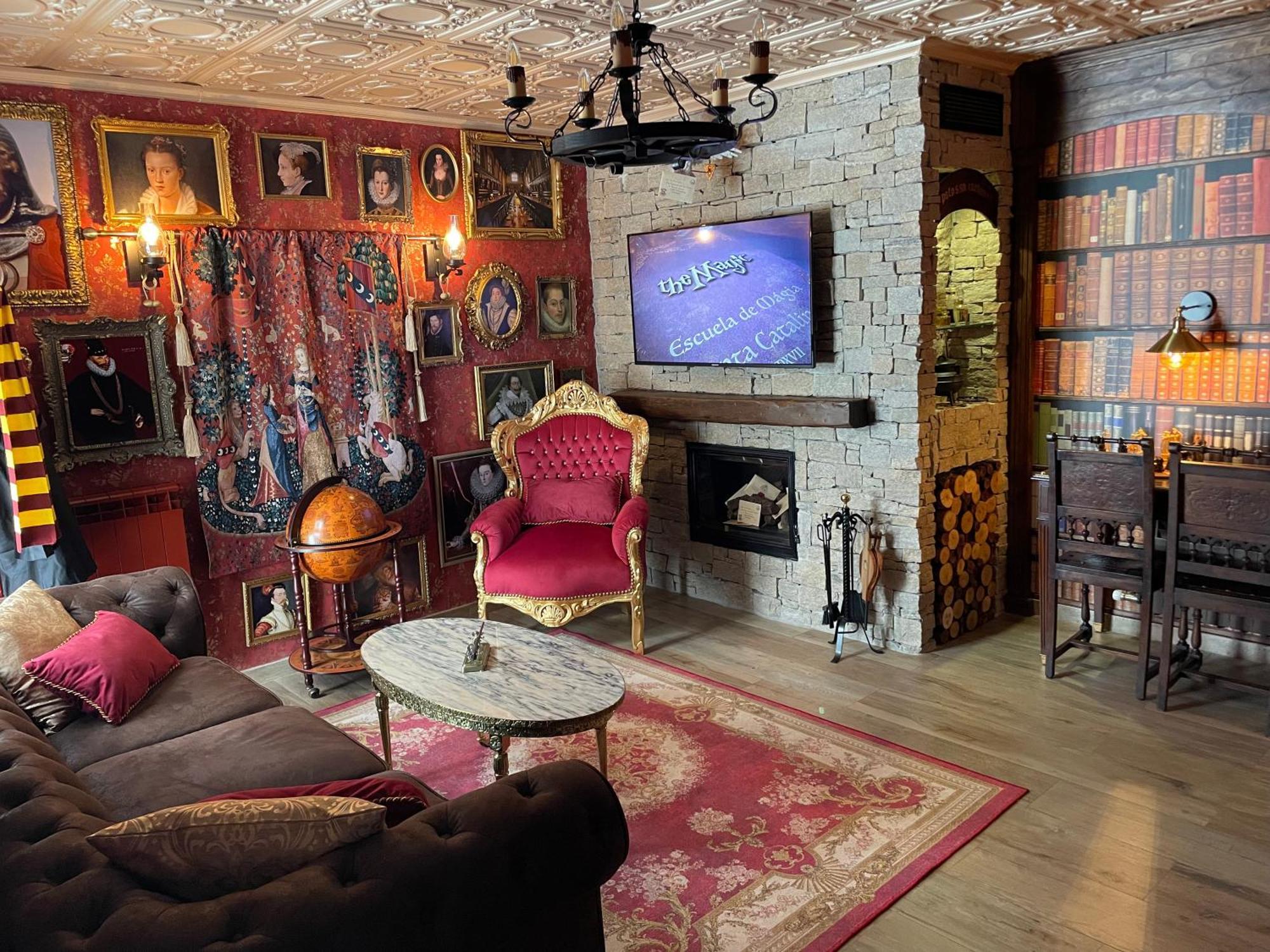 Apartamento Tematico "The Magic" Biescas  Eksteriør bilde